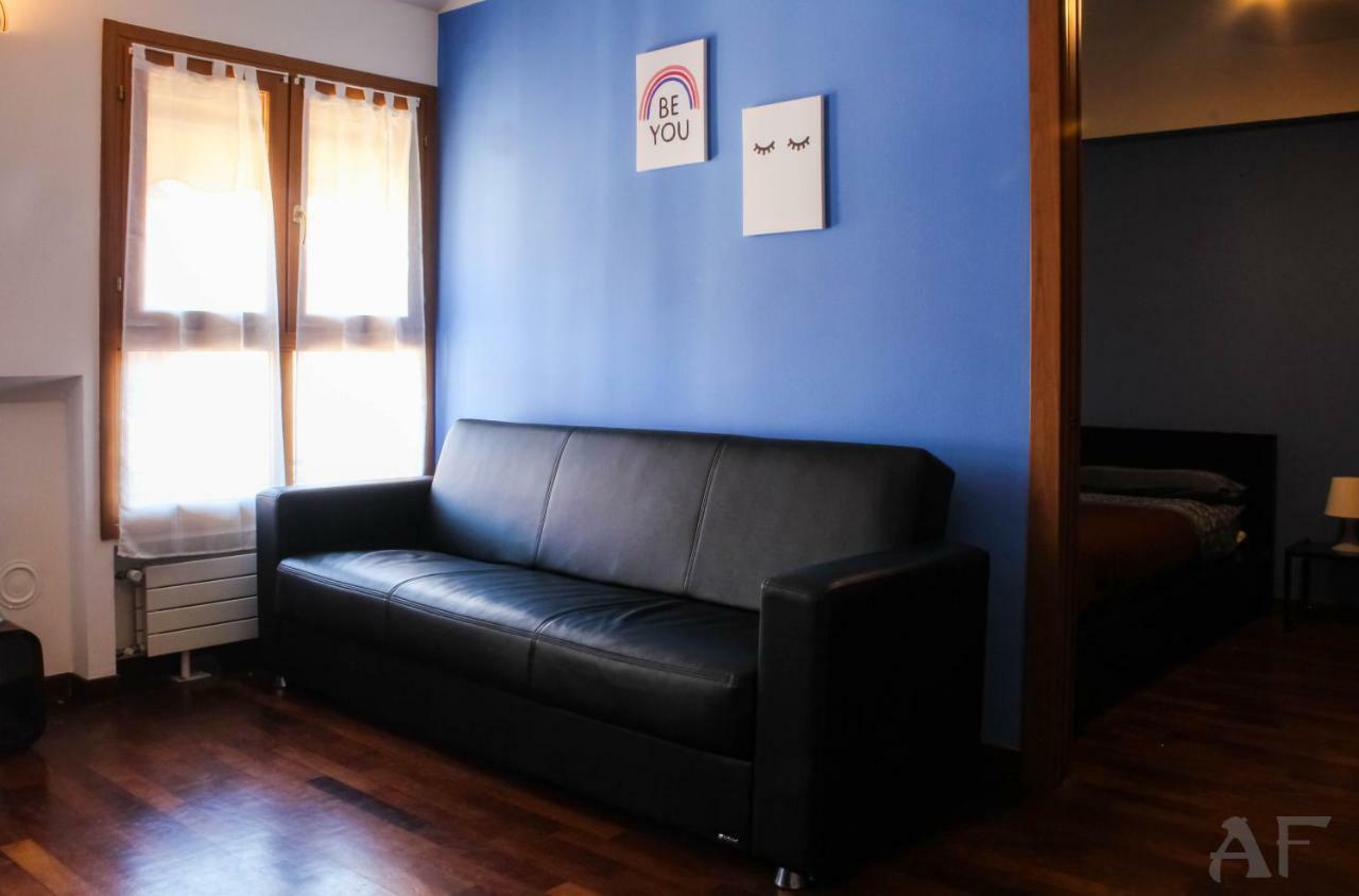 Corso San Gottardo - Darsena Flat Apartment Milan Exterior photo
